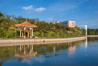 蓬瀛湖